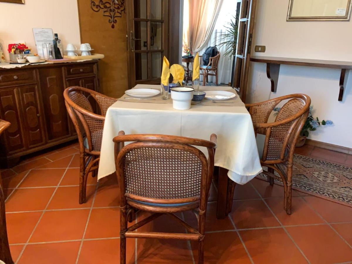 Bed and Breakfast Al Borgo Lucca Exterior foto